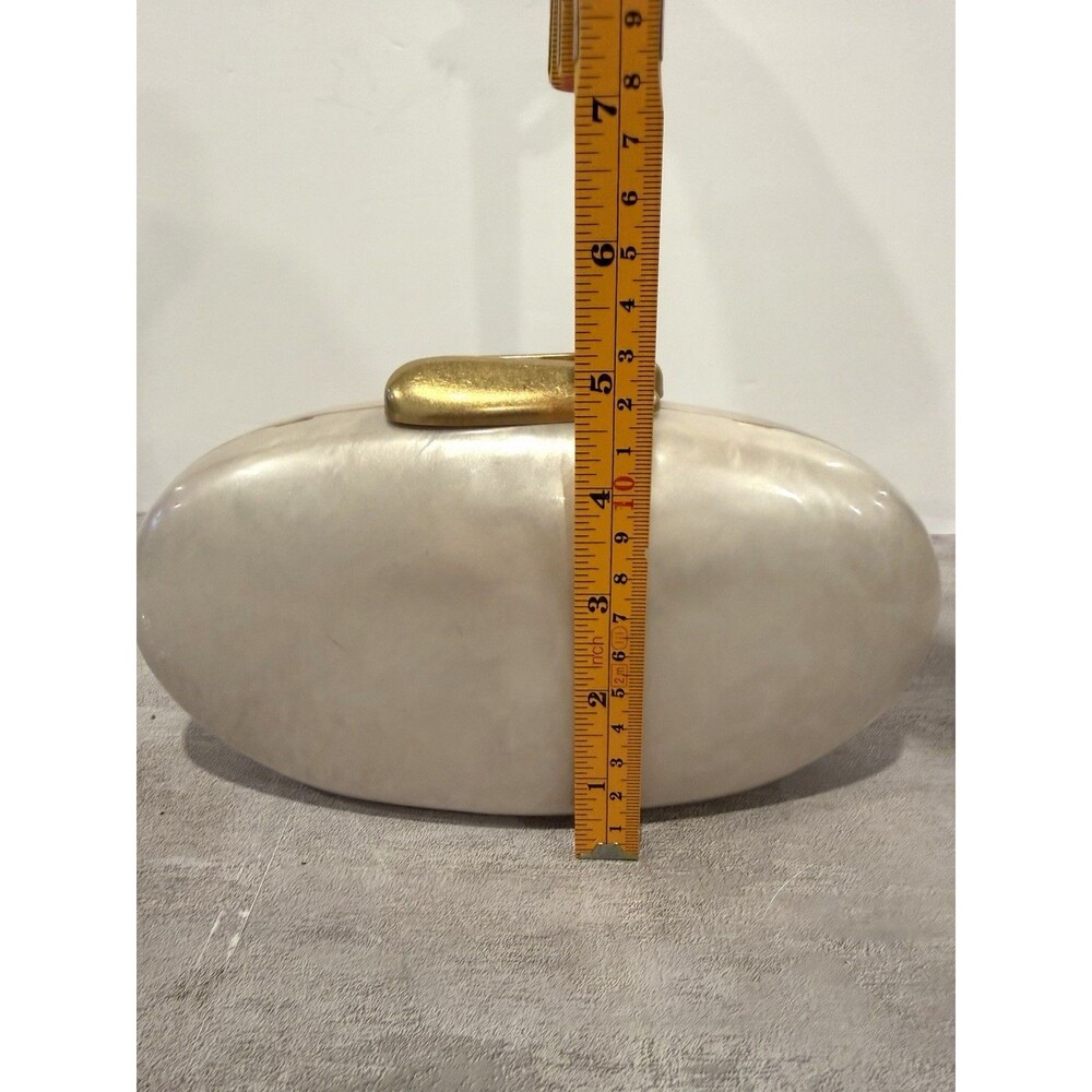 Zara NWT Pearlized Cream Hard Shell Box Clutch Bag Gold Fastening Evening - Picture 13 of 15